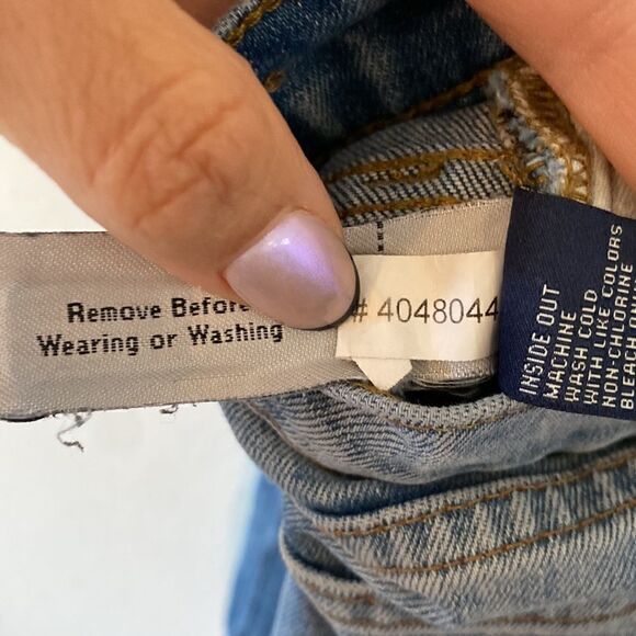 Madewell Cutoff Slim Boy Jean Frayed Denim Shorts - Picture 9 of 12